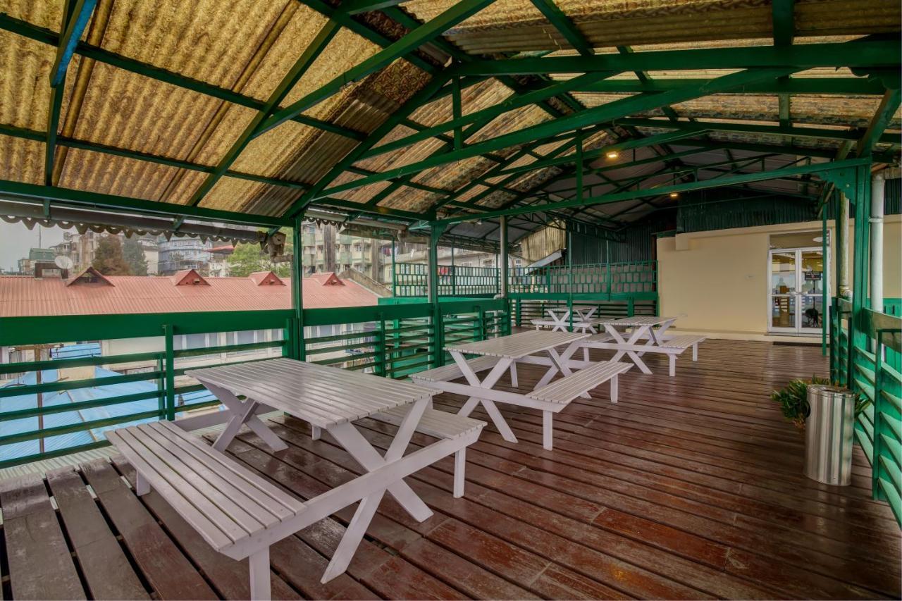 Muscatel Himalayan Resort - 400 Mts From Mall Road Дарджилінг Екстер'єр фото