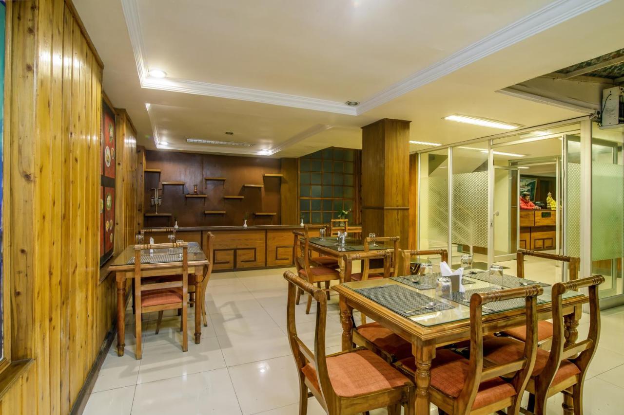 Muscatel Himalayan Resort - 400 Mts From Mall Road Дарджилінг Екстер'єр фото