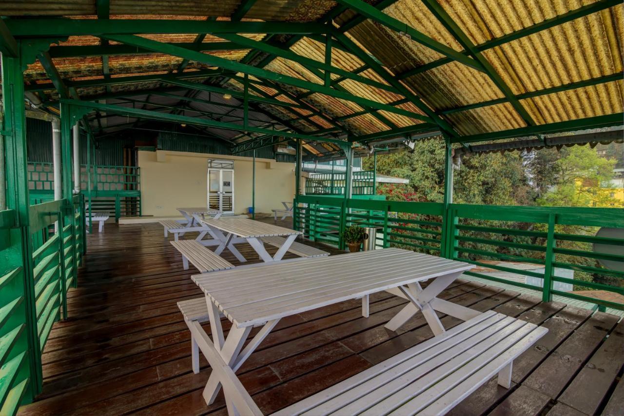 Muscatel Himalayan Resort - 400 Mts From Mall Road Дарджилінг Екстер'єр фото